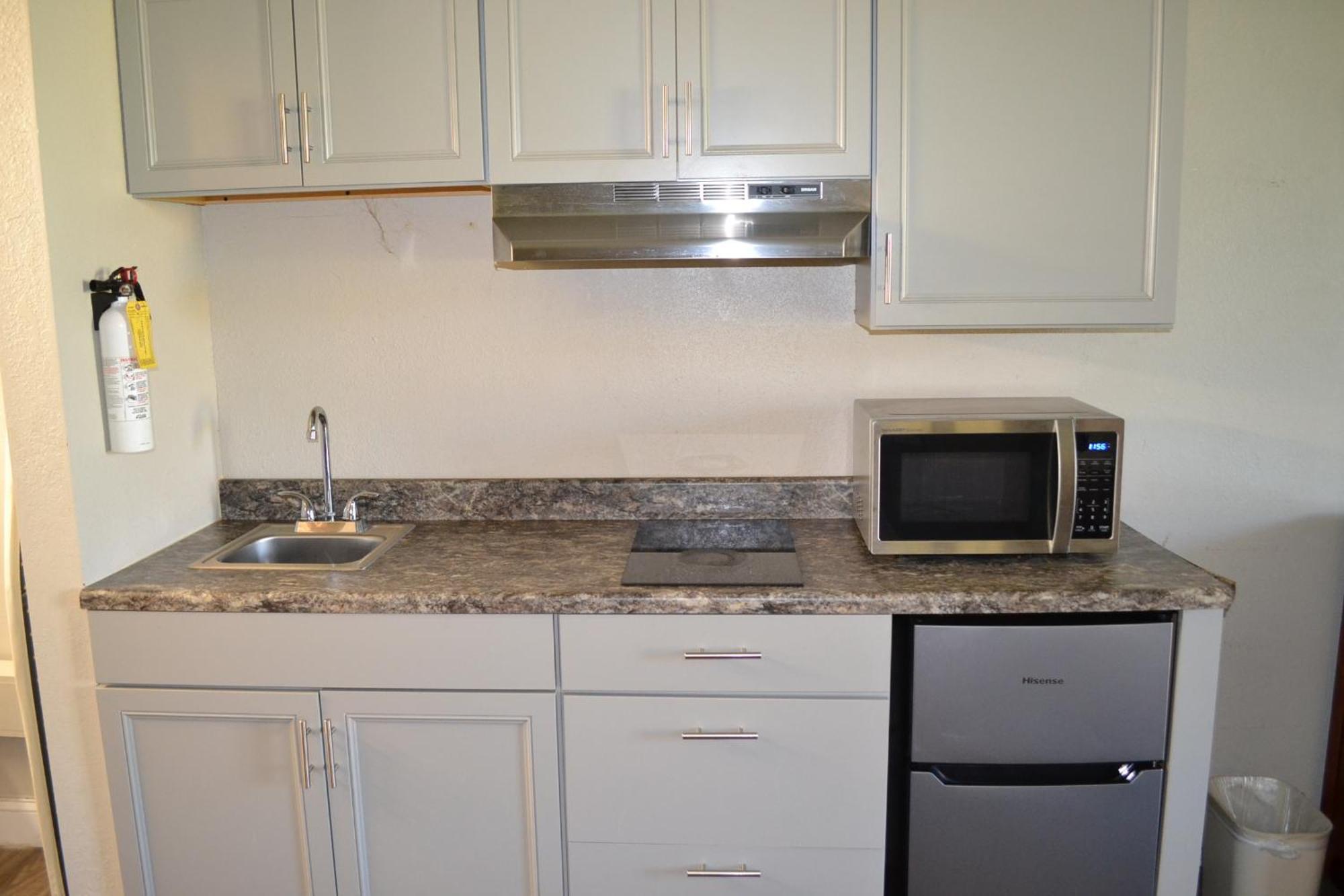 Dayspring Extended Stay Greensboro Exterior foto