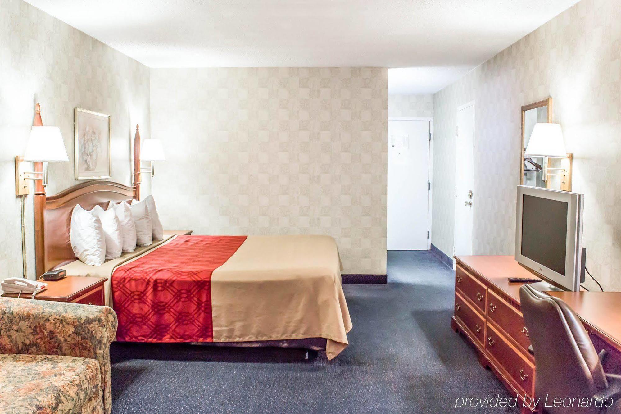Dayspring Extended Stay Greensboro Exterior foto
