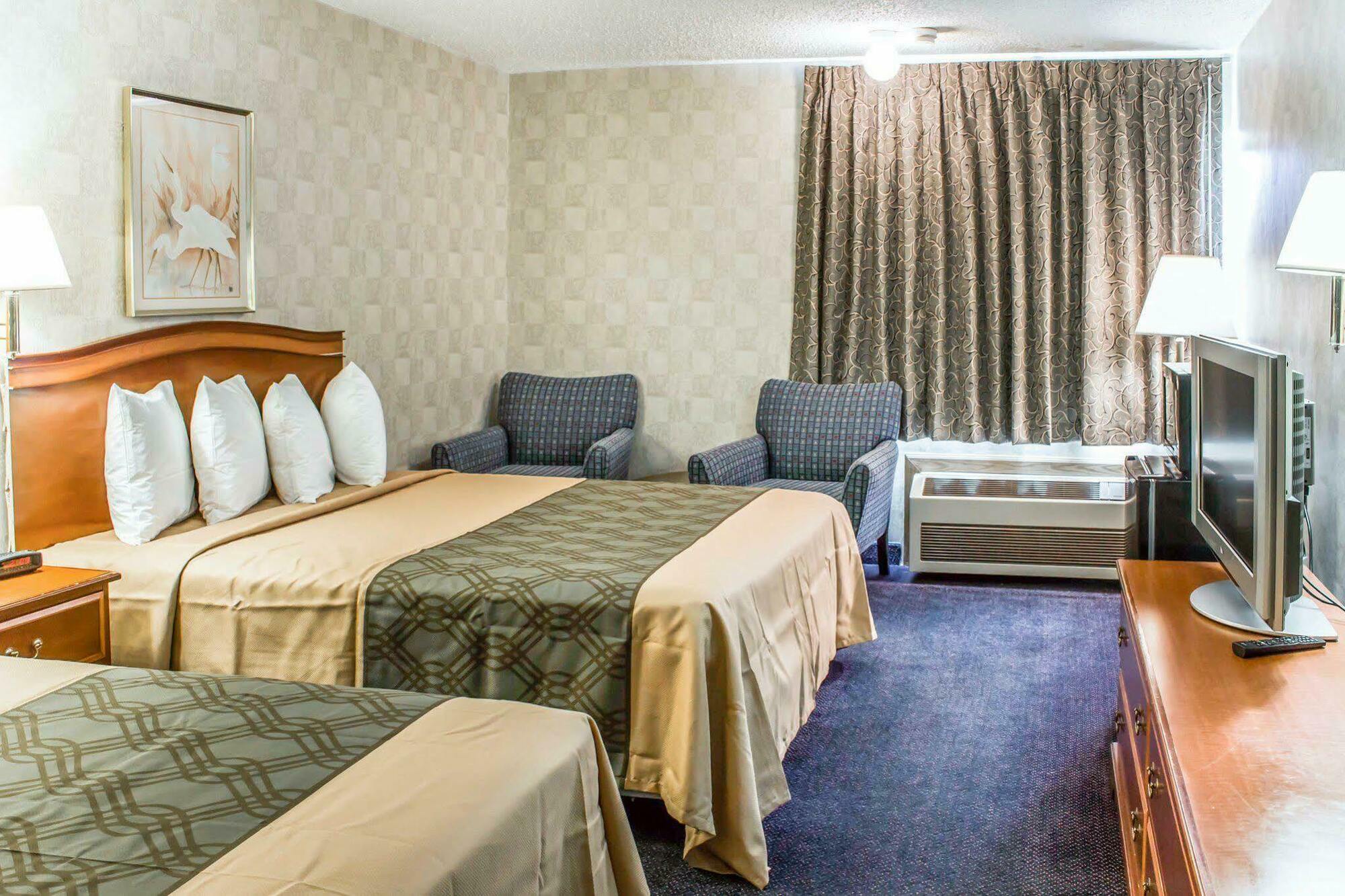 Dayspring Extended Stay Greensboro Exterior foto